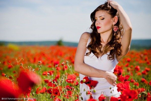 在杭州，酒吧交友网带你邂逅浪漫夜生活！